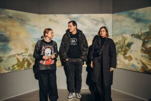 Laporan khusus dari Ukraina: bagaimana meluncurkan pusat seni di tengah zona perang